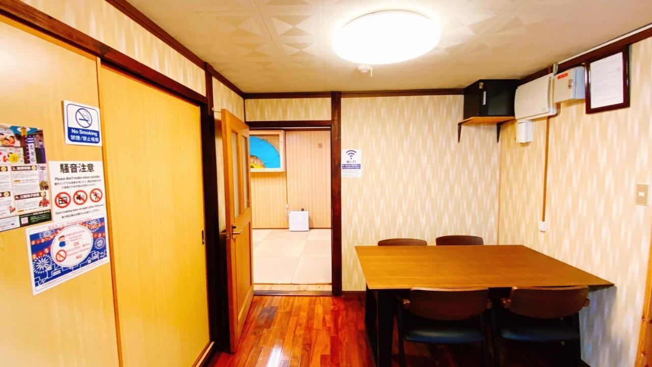Okinawa Naha Jinjin -沖縄伝統体験型宿じんじん- Екстер'єр фото